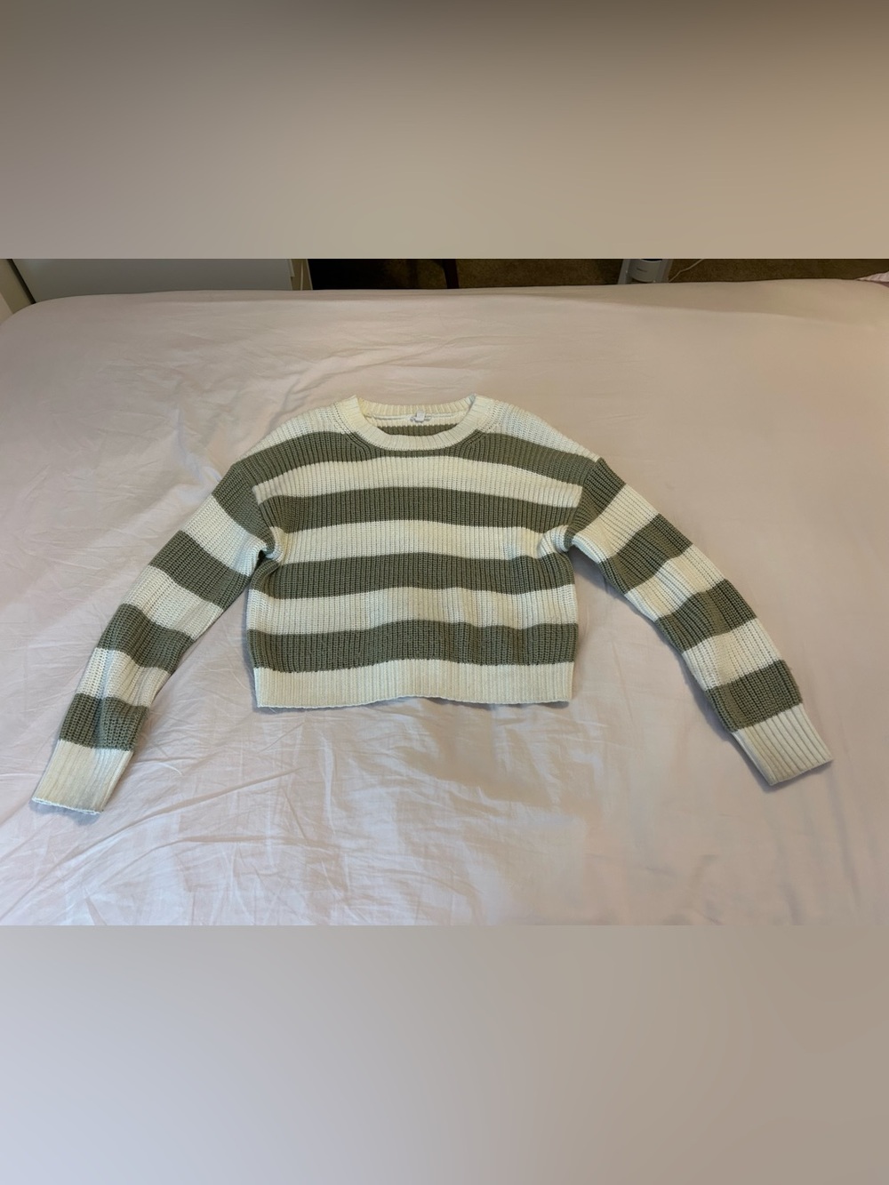 Garage Women's White and Light sage green Crew Sweater